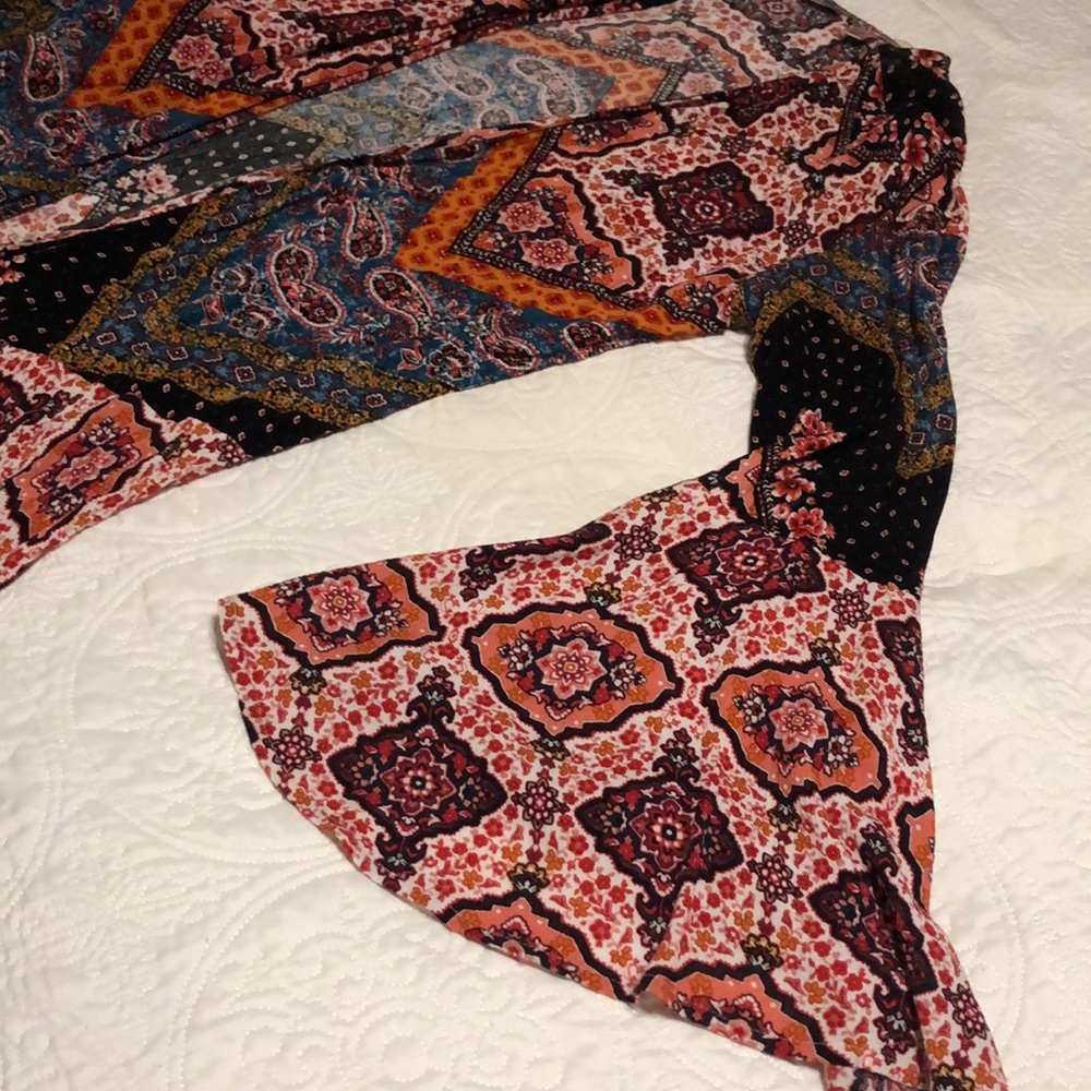 Cardigan - Picture 3 of 4